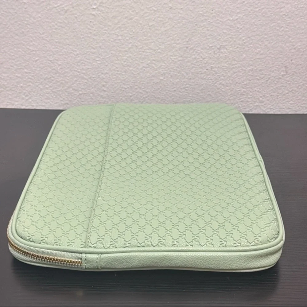 New authentic Anne Klein designer signature logo zippered laptop case